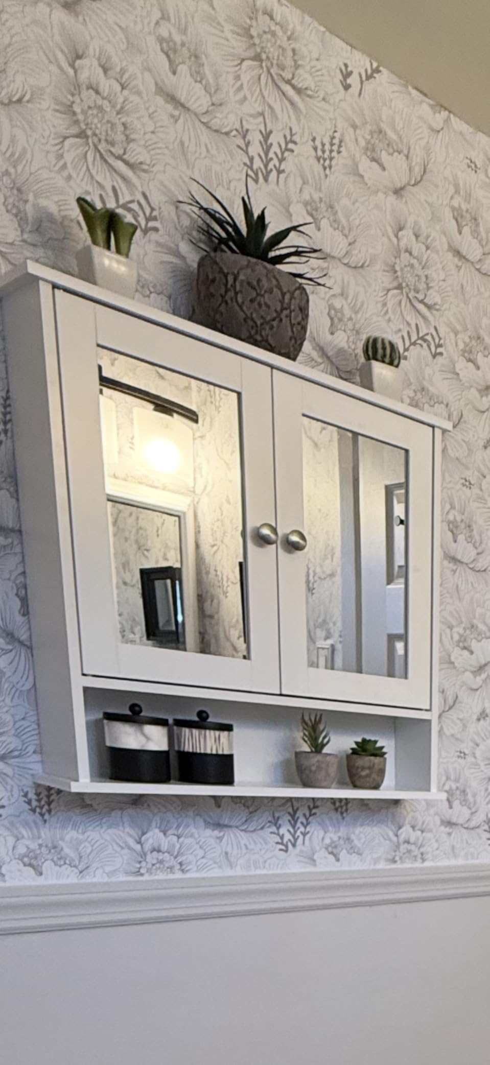 Tangkula Bathroom Medicine Cabinet with Mirror, Wall Mounted Wooden Hanging Organizer with Doors and Shelves, Bathroom Wall Mirror Cabinet (Mirror Doors, White) customer photo 2