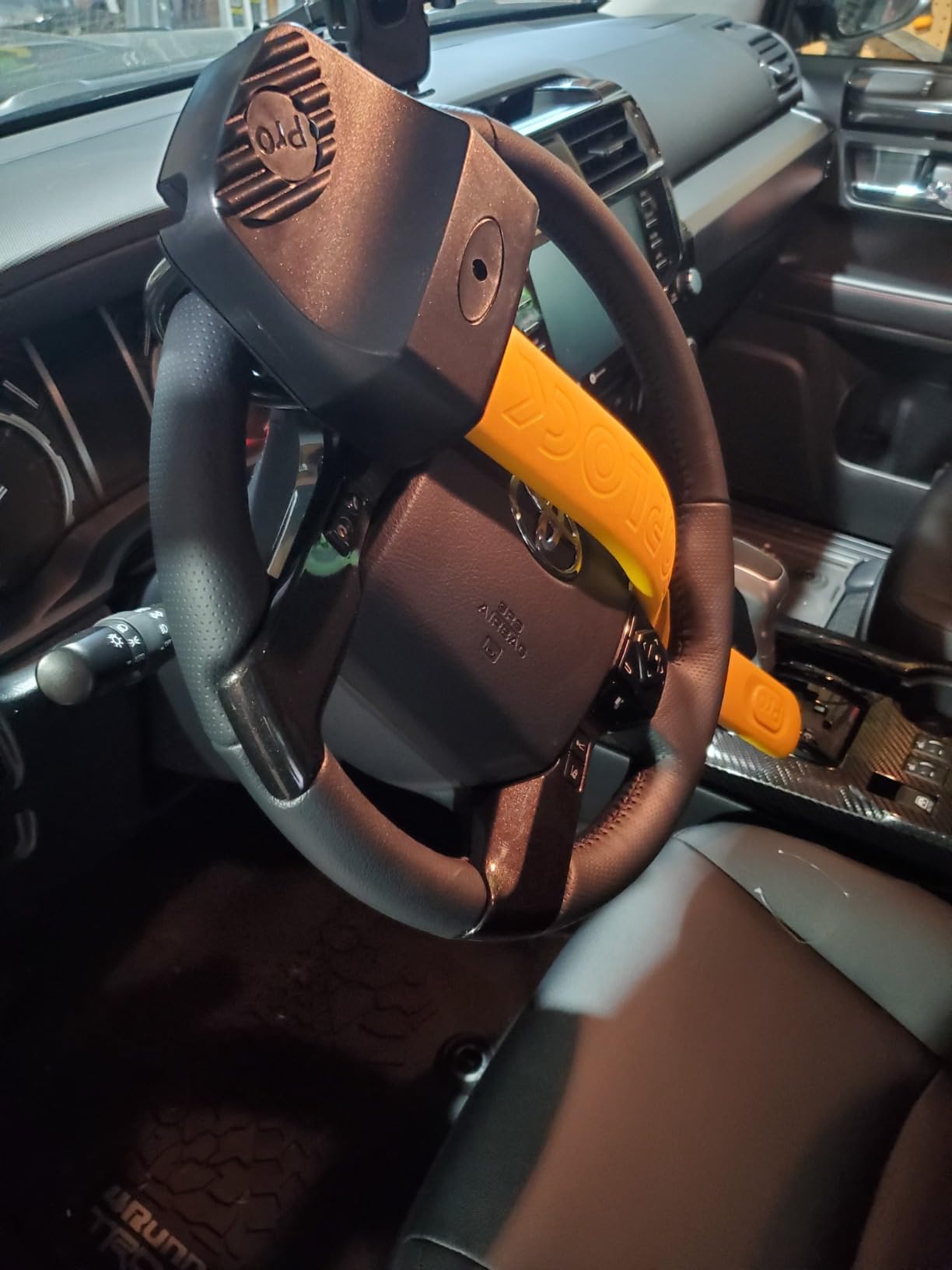 Stoplock Pro Elite Car Steering Wheel Lock HG 150-00 - Safe Secure Heavy Duty Anti-Theft Bar - Universal Fit - Includes 2 Keys and Carry Bag, Black/Yellow, 1 Unit customer photo 1
