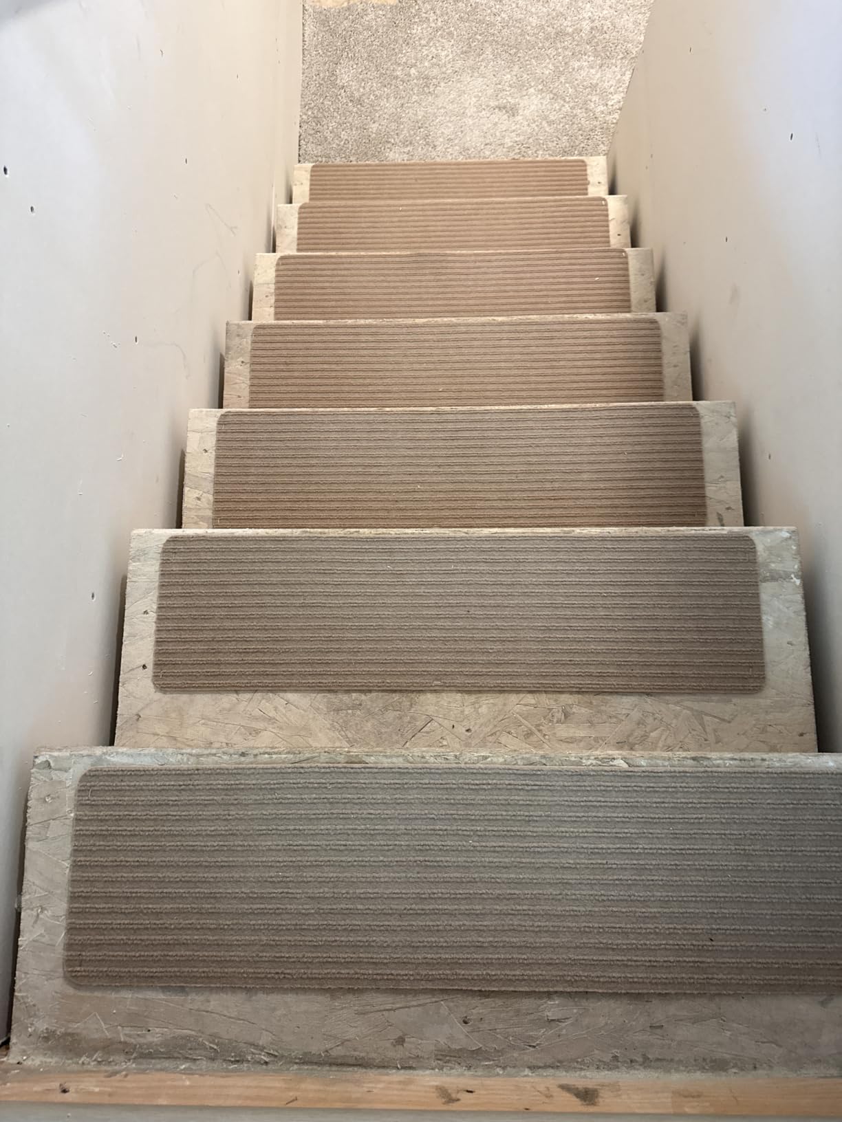 Stair Treads Non-Slip 16 Pack 8