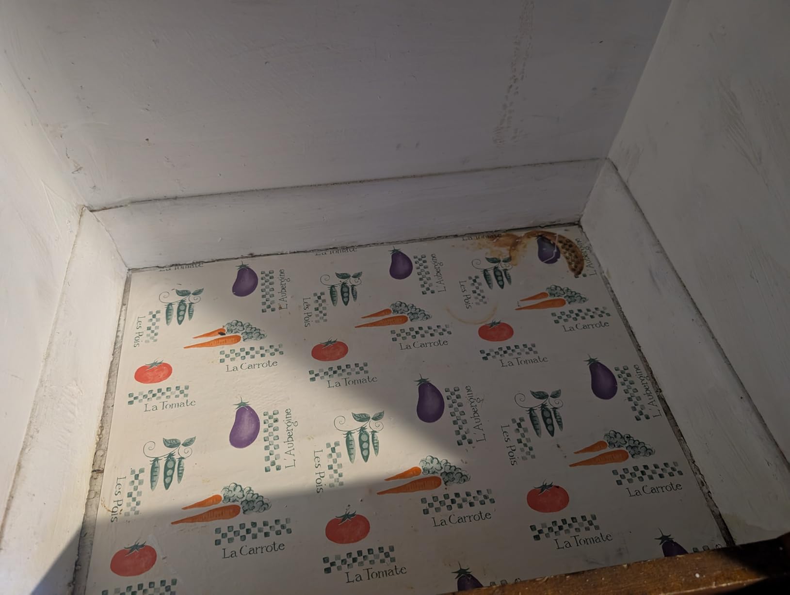 practicalWs Glossy Marble Contact Paper White Peel and Stick for Countertop customer photo 2