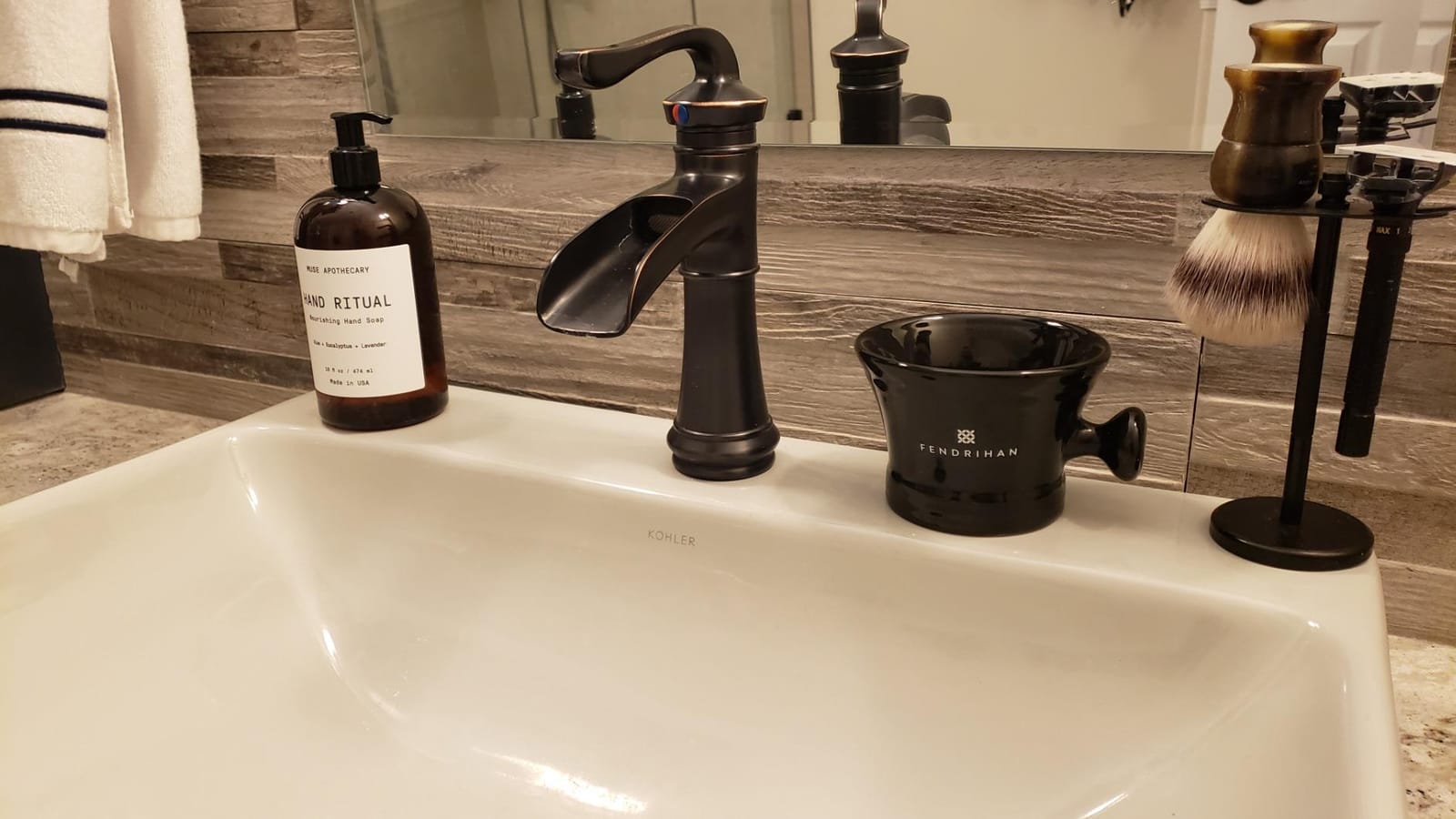 Fendrihan Essential Apothecary Shaving Mug (Black) customer photo 2