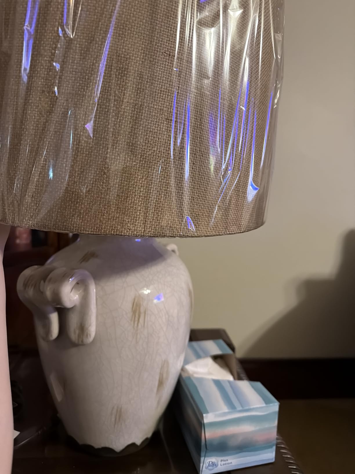 Signature Design by Ashley 27-Inch Farmhouse Ceramic Table Lamp, Cream customer photo 2