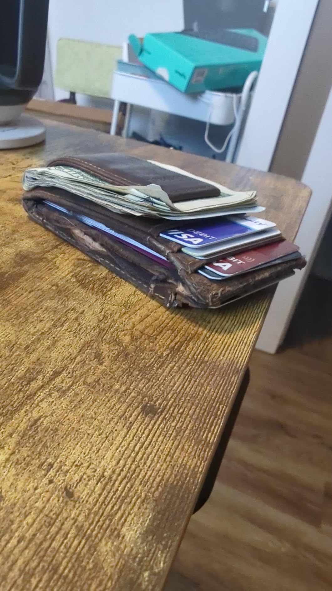 kinzd Slim Money Clip Wallet for Men Genuine Leather Front Pocket RFID Blocking Wallet, Minimalist Card Holder with 4 Strong Magnets Hold 30 Bills customer photo 2