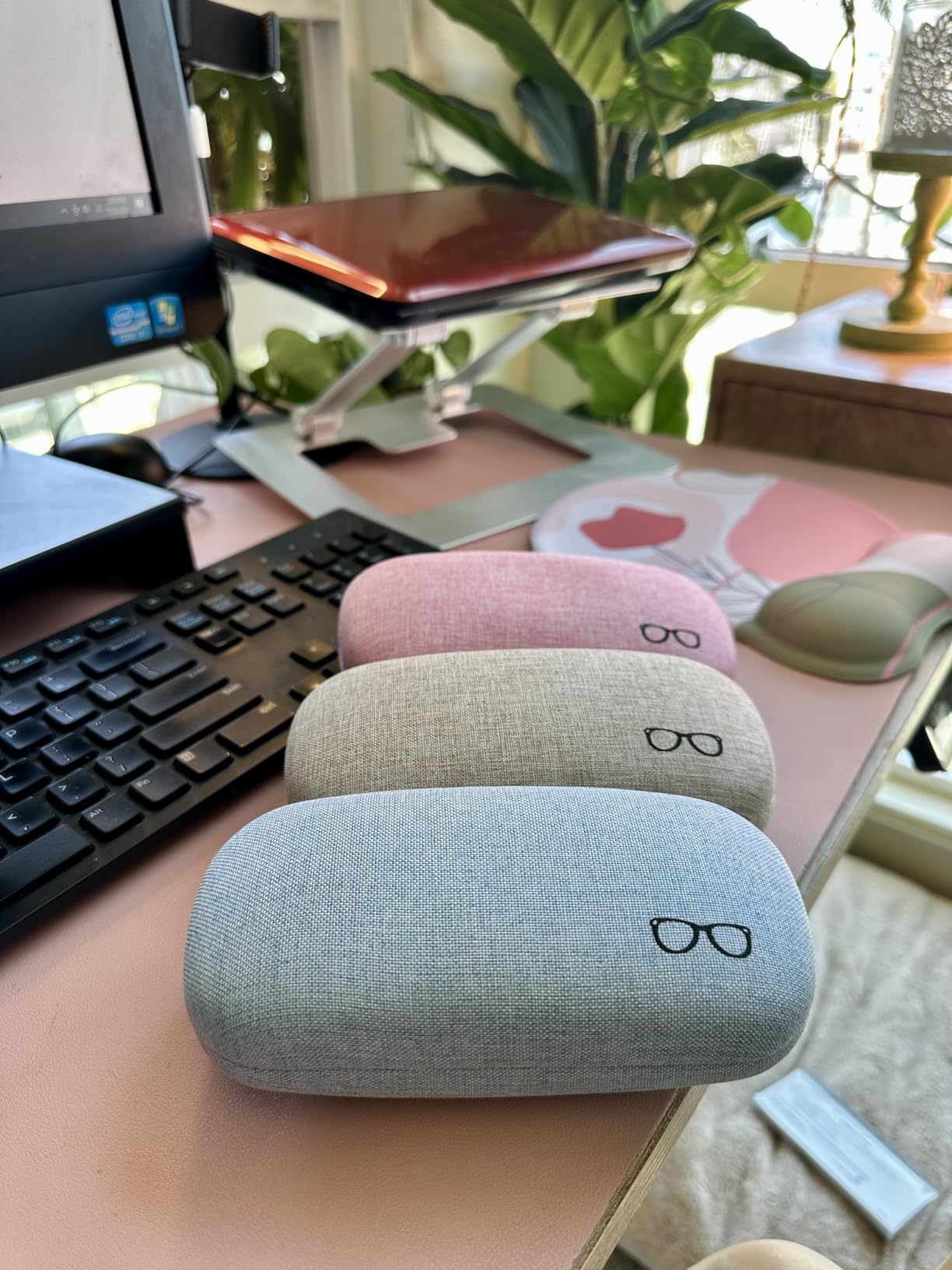 Vemiss Hard Shell Sunglasses Case, Large Linen Fabric Protective Glasses Case for Men Women customer photo 2
