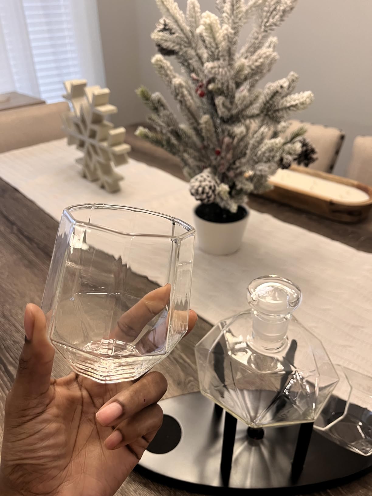 Whiskey Decanter Diamond shaped With 2 Diamond Glasses & Mahogany Wooden Holder – Elegant Handcrafted Crafted Glass Decanter For Liquor, Scotch, Rum, Bourbon, Vodka, Tequila – Great Gift Idea – 750ml customer photo 2
