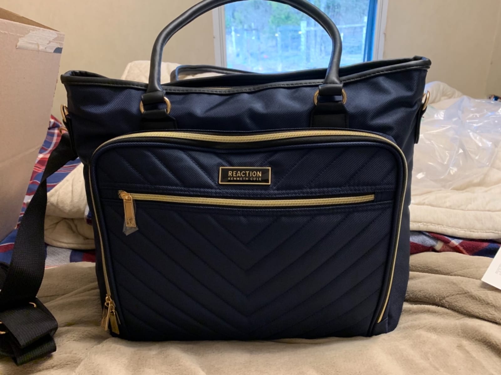 Kenneth Cole REACTION Chelsea Quilted Chevron 15