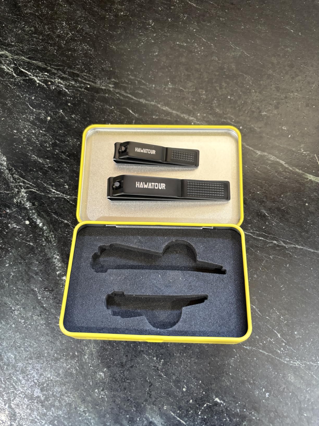 HAWATOUR Nail Clippers Set with Visibly Tin Case, Black customer photo 2
