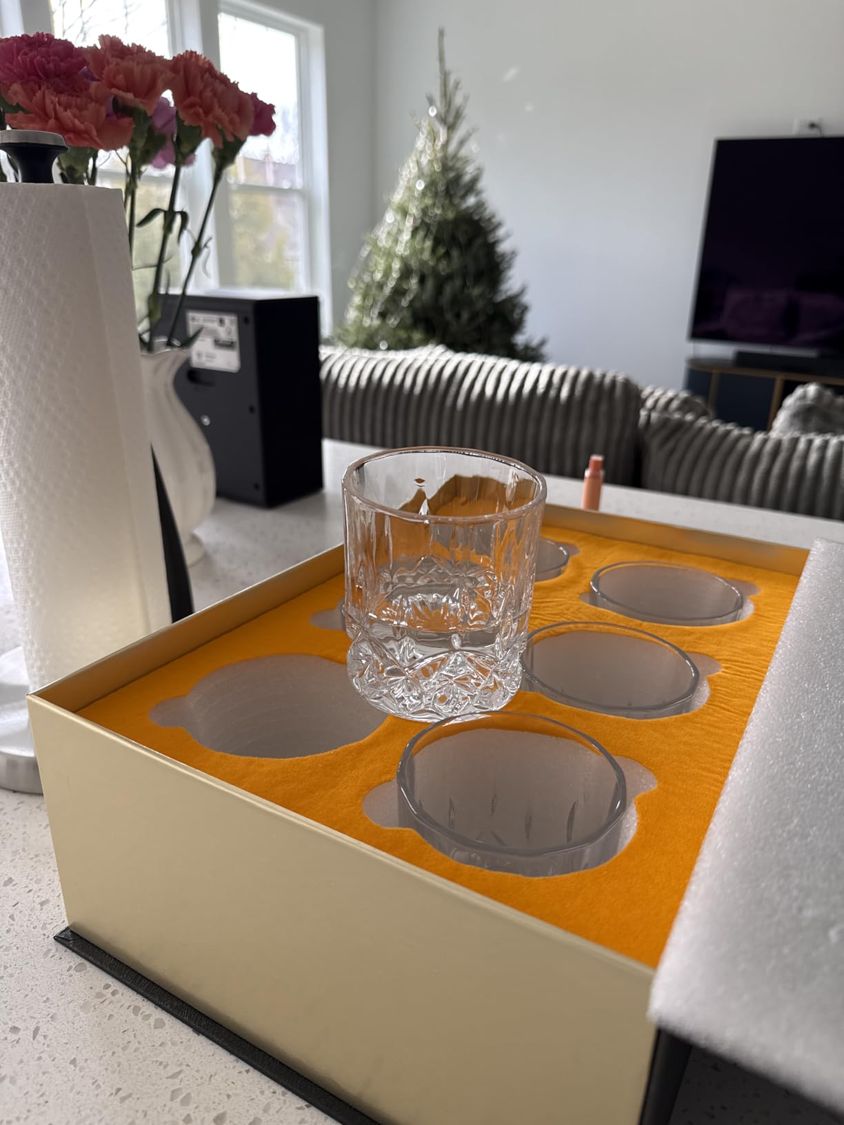 KANARS Old Fashioned Whiskey Glasses with Luxury Box - 10 Oz Rocks Barware For Scotch, Bourbon, Liquor and Cocktail Drinks - Set of 4 - Men Gift customer photo 1