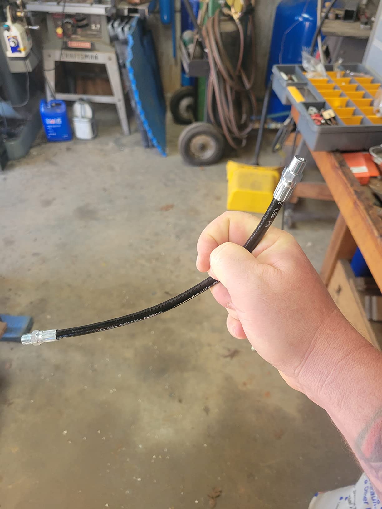Slippery Pete Mini Pistol Grip Grease Gun. Heavy Duty Design for 3oz Cartridges. 12 inch Flexible Hose and 5 inch Rigid Extension Pipe customer photo 1