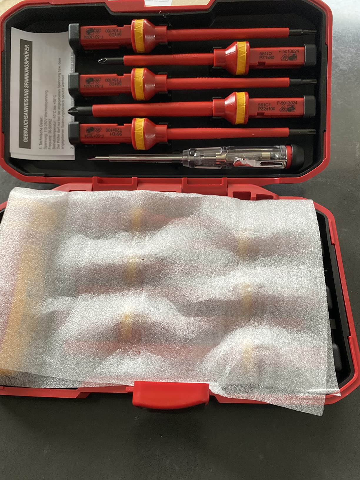 HURRICANE 1000V Insulated Electrician Screwdriver Set, 13 Piece Professional Electrical Screwdriver Set, CR-V Steel Magnetic Phillips Slotted Pozidriv Torx, Insulation VDE & GS Certified Screwdriver customer photo 2
