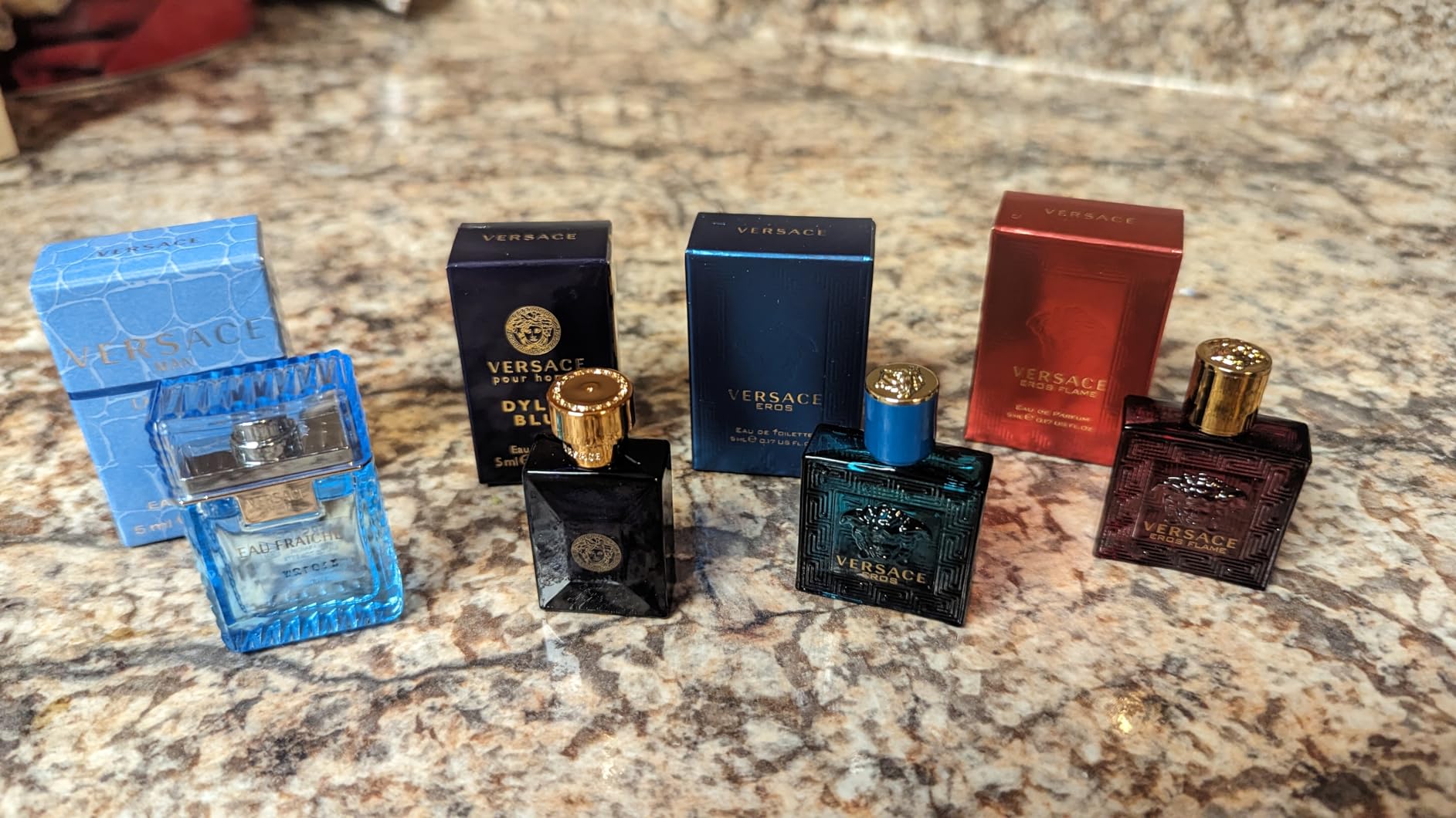 Versace 4 Piece Mini Gift Set for Men customer photo 1