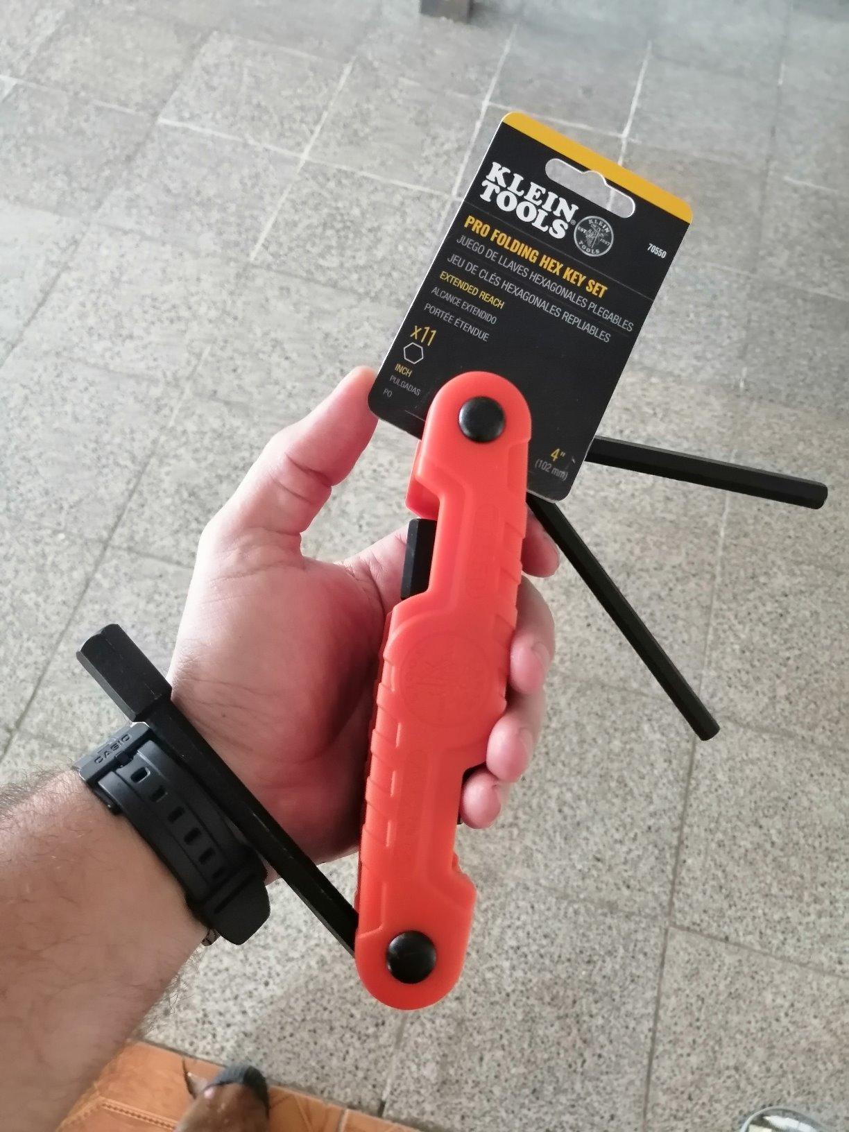 KLEIN TOOLS 70550 Hex Wrench Key Set, 11 SAE Sizes customer photo 2