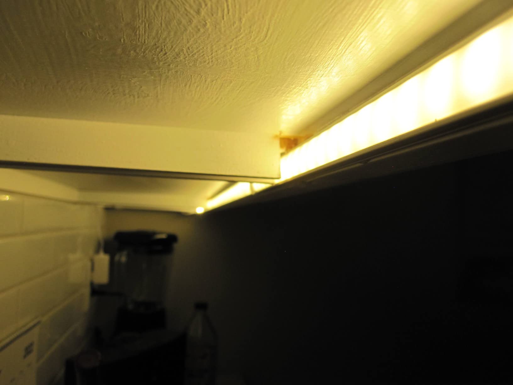WOBANE Under Cabinet LED Lighting Kit, Dimmable Strip Lights with RF Remote | 6PCS 20inch, 24W Adapter, Hidden 2700K Warm White Set, 1500lm, Timing, Bright, Kitchen, Counter, Shelf, Showcase customer photo 1