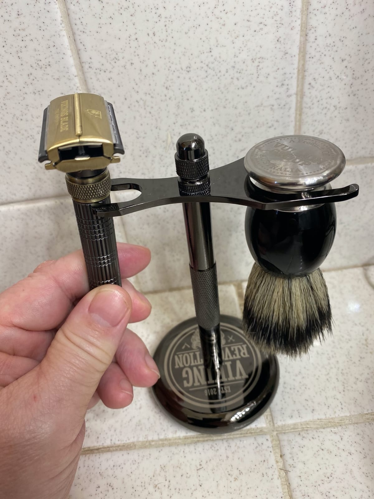 Viking Revolution Safety Razor Stand - Black - 1 Count customer photo 1