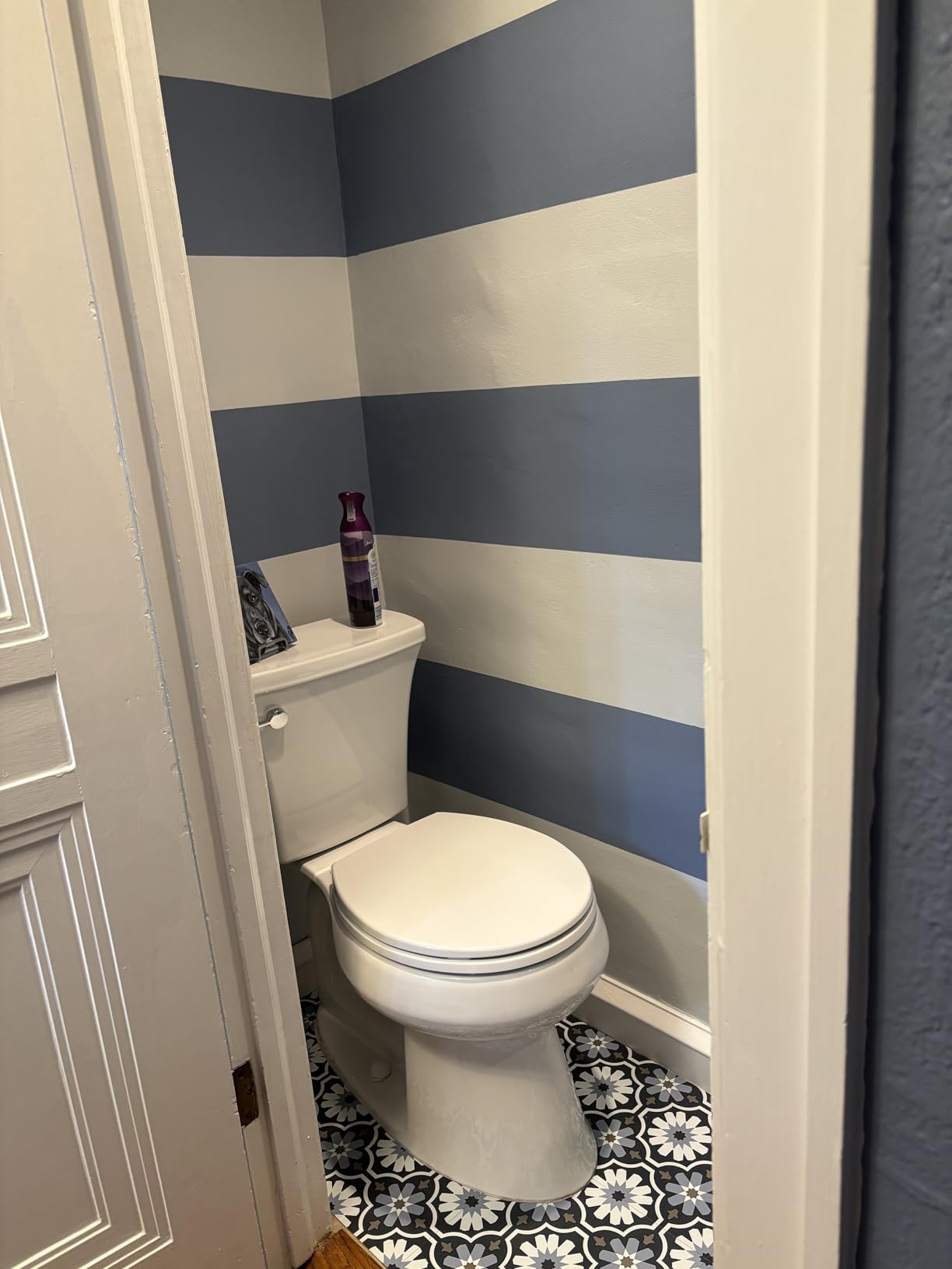 FloorPops FP2944 Sevilla Peel & Stick Floor Tiles, Multicolor customer photo 1
