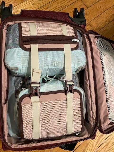 Travelpro Platinum Elite Checked Luggage Spinner, True Navy, 25-Inch customer photo 2