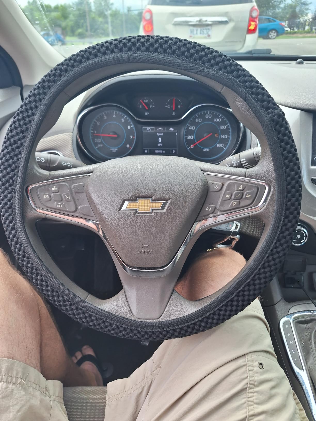 KAFEEK Elastic Stretch Steering Wheel Cover, Universal 15 Inch, Black customer photo 1