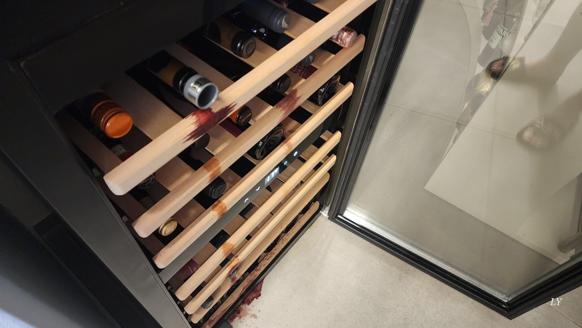 ZWILLING Fresh & Save 3-pc Vacuum Wine Sealer, Gift Set customer photo 1