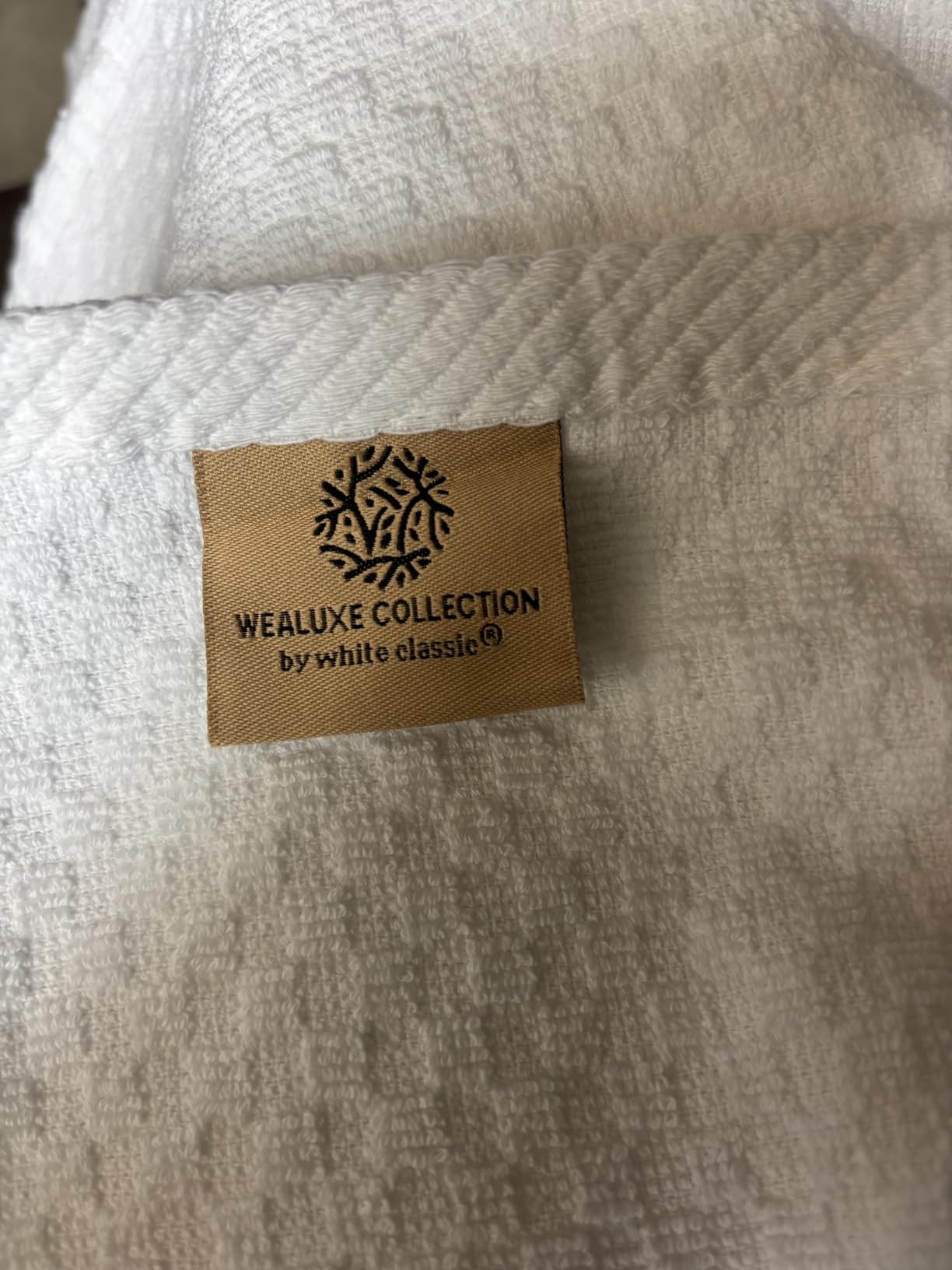 Wealuxe Super Absorbent Kitchen Towels 12 Pack - Premium 100% Cotton Kitchen Towels, 450GSM Thick Machine Washable White Dish Towels for Kitchen Drying, Cleaning, Dobby Weave, Unmatched Quality customer photo 2