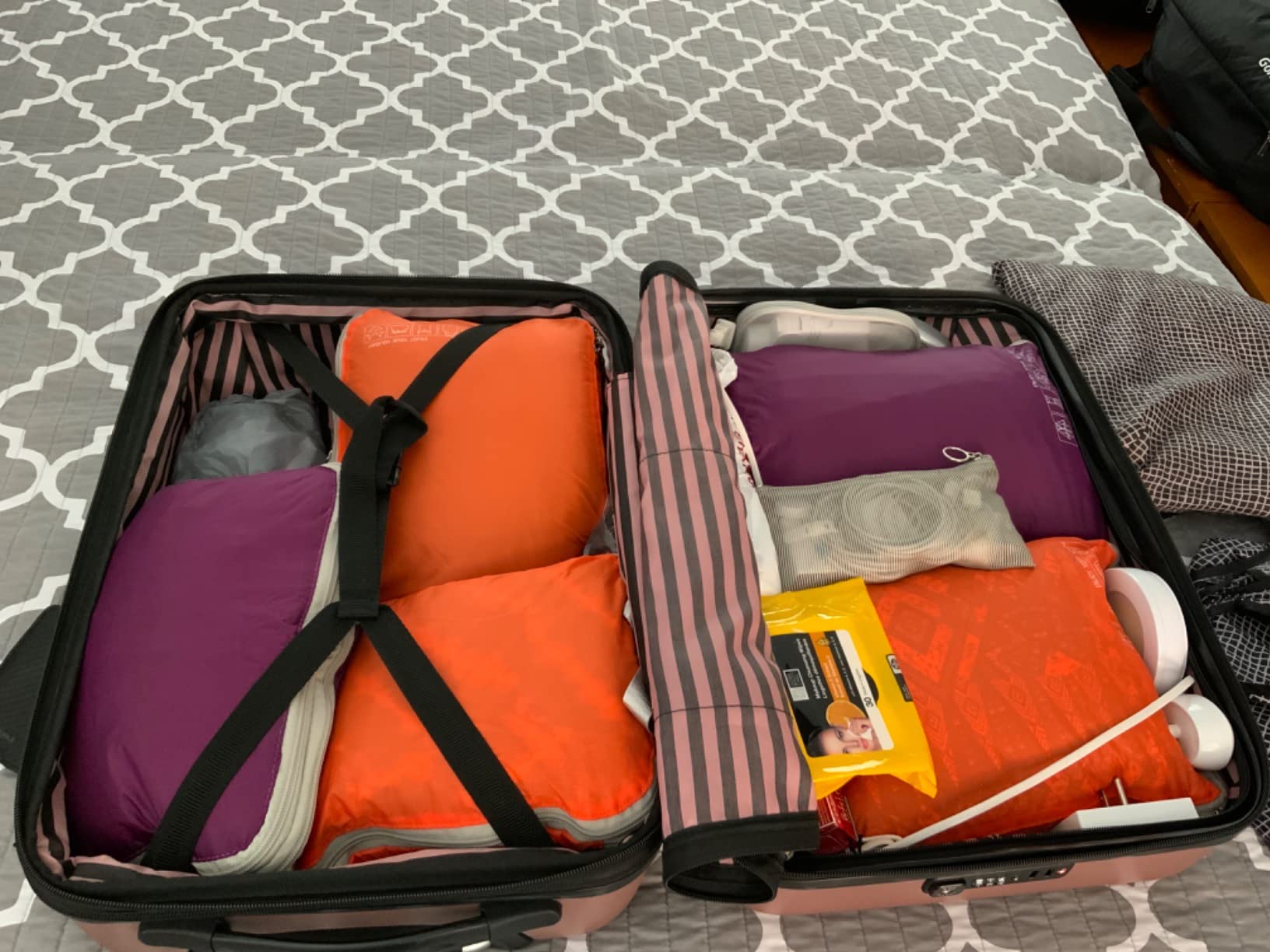 Cambond Compression Packing Cubes for Travel - Luggage Suitcase Organizer customer photo 2