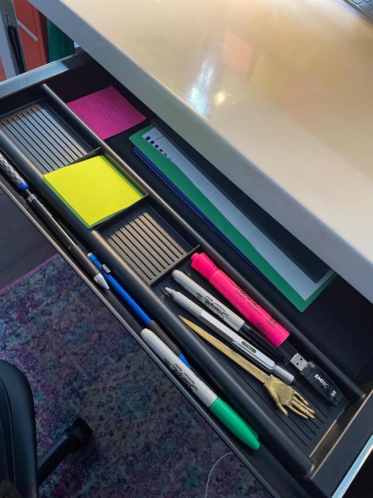 Mount-It! Large Under Desk Pencil Drawer, 21.25 in Wide, Ball Bearing Slide customer photo 1