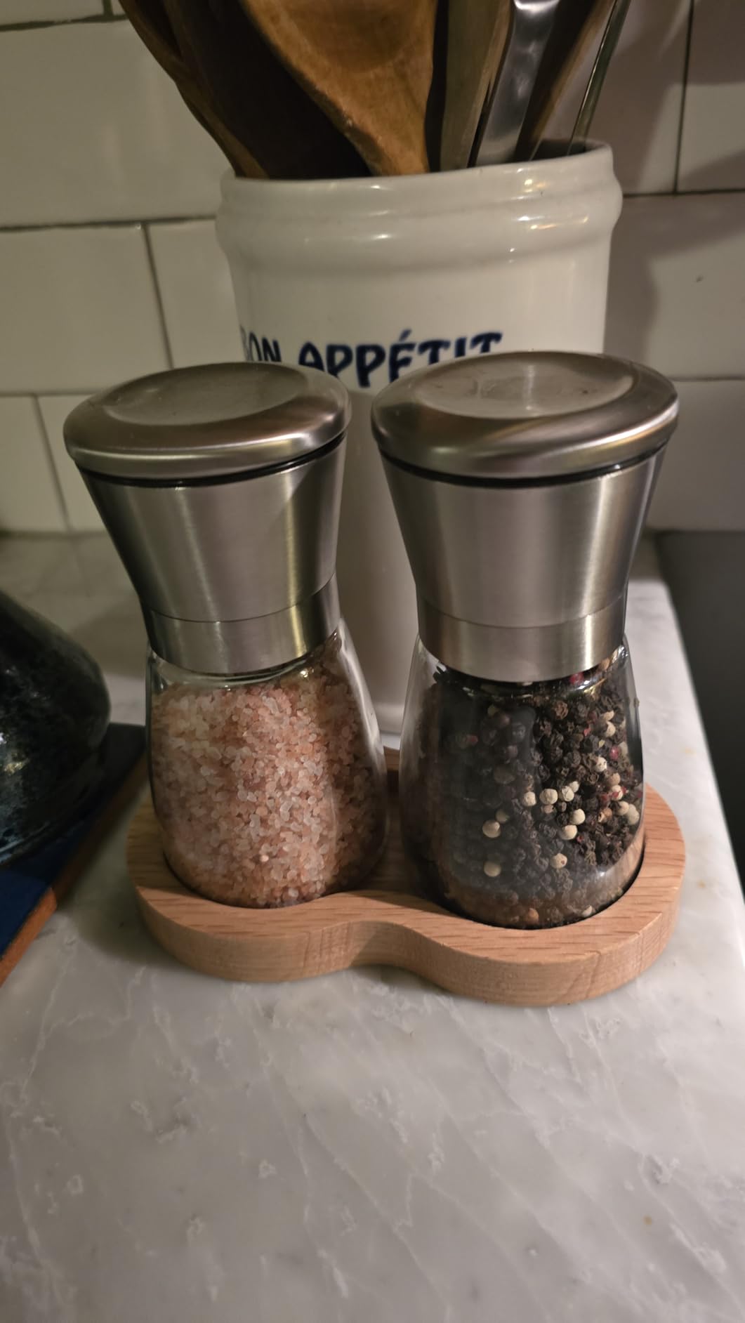 LessMo Salt and Pepper Grinder Set with Wooden Standing Tray, Refillable Pepper Mill Set - Brushed Stainless Steel - Short Glass Shakers with Adjustable Coarseness for Peppercorn, Salt or Spice Mills customer photo 1
