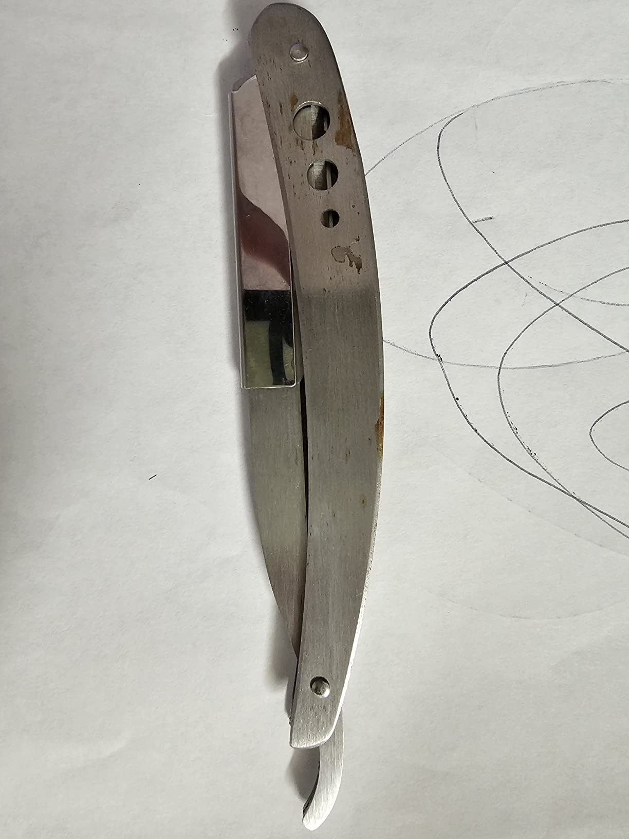 Shaving Revolution Straight Edge Barber Razor - Includes 100 Blades customer photo 2