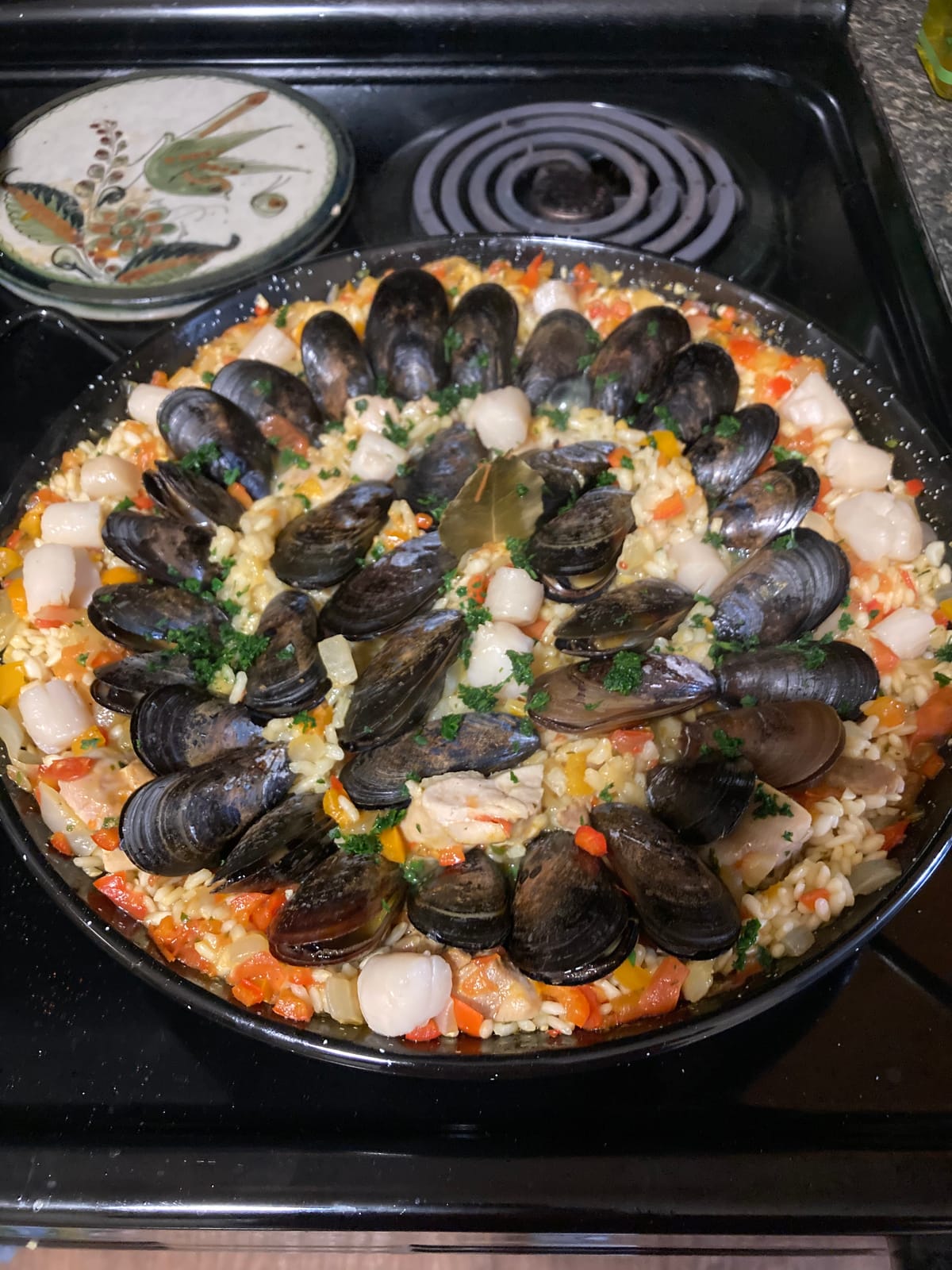 Machika Enamel Paella Pan | Paella Pan | Skillet for Paella and Rice Recipes | Perfect for Indoor & Outdoors | Easy Cleaning | Rust Proof Coating | 4 Servings | 12 inches | customer photo 1
