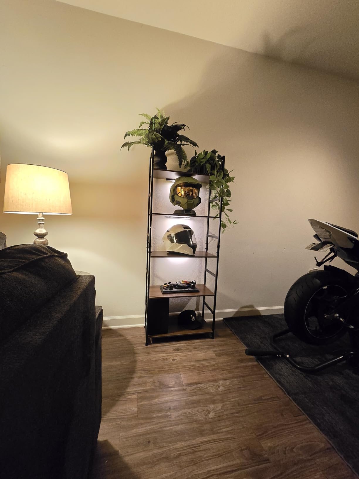 NUMENN 5 Tier Bookshelf, Tall Freestanding Open Storage Bookcase, Vintage customer photo 1