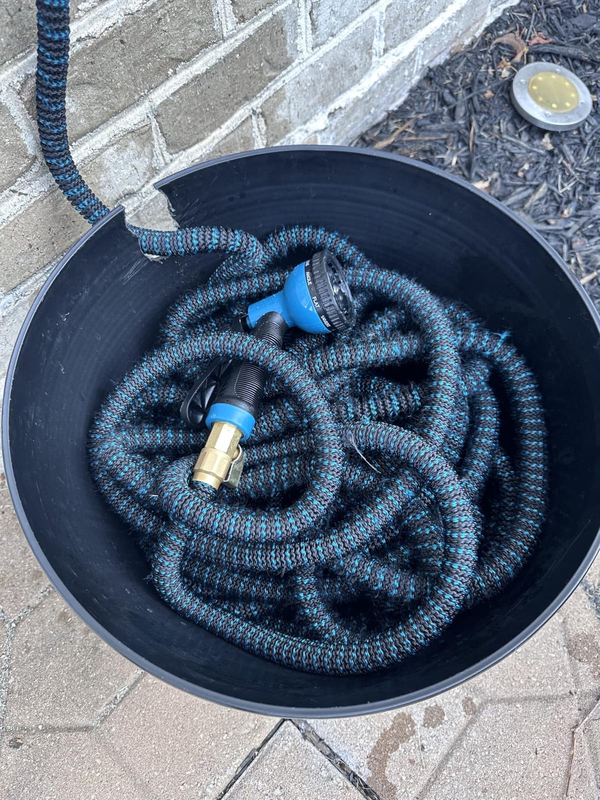 J&B XpandaHose 100ft Expandable Garden Hose, Lightweight, Brass Connectors customer photo 2