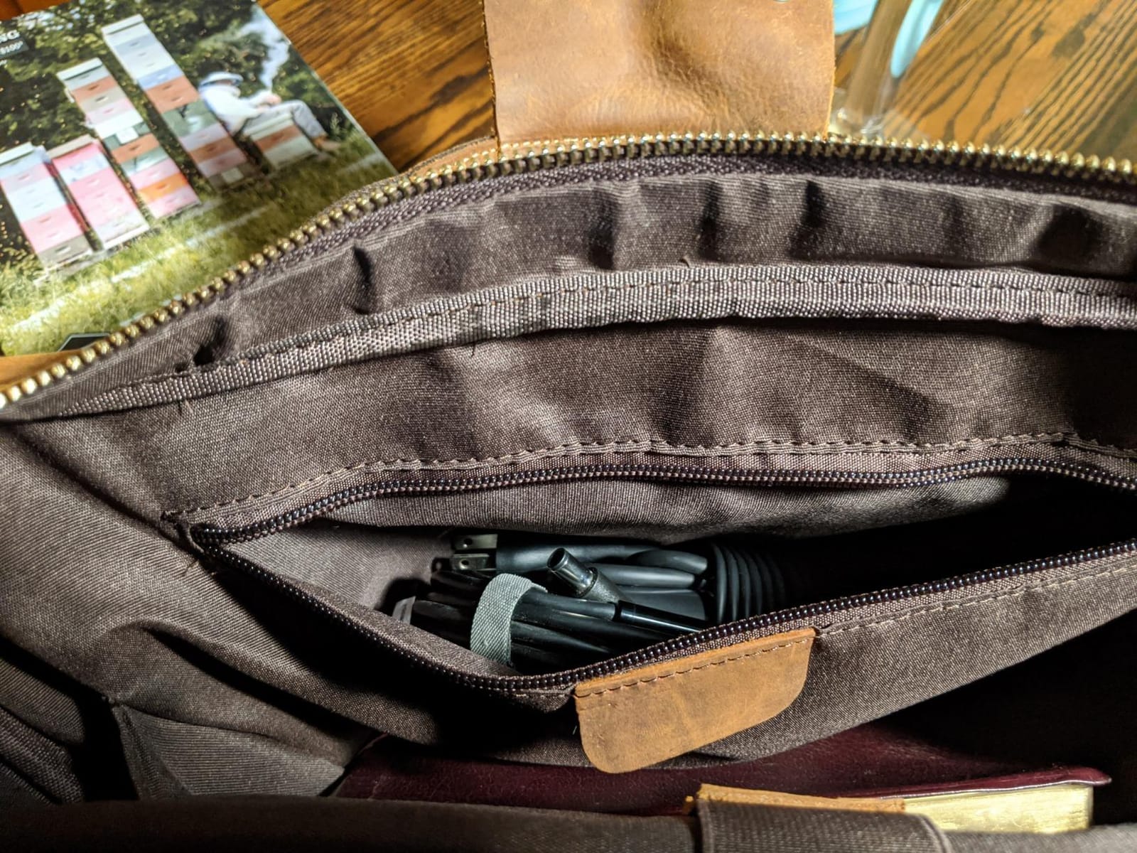 Luxorro Full-Grain Leather Briefcase for Men - Laptop Bag with Leather Computer Compartment customer photo 1