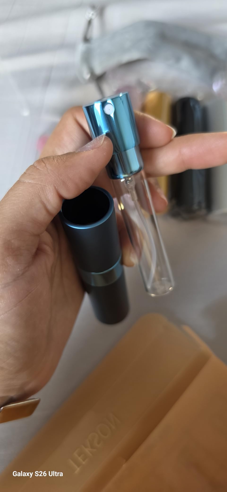 Tekson Travel Perfume Atomizer Refillable 8ml (5 PCS), Travel Cologne Sprayer Mini, Perfume Bottle Empty Small (5 Colors) customer photo 1