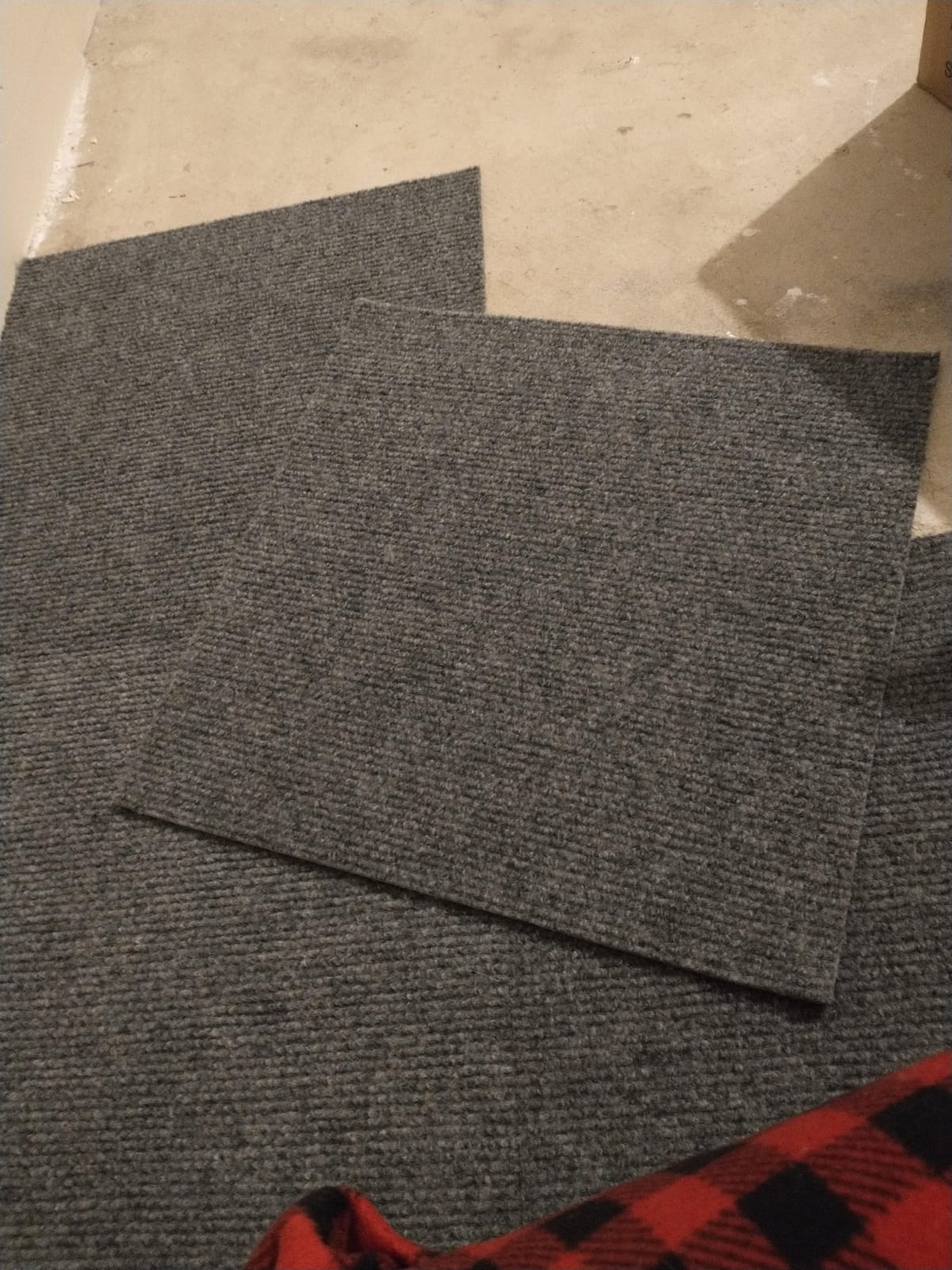Self Adhesive Carpet Floor Peel Tile Square 12 Pcs 12
