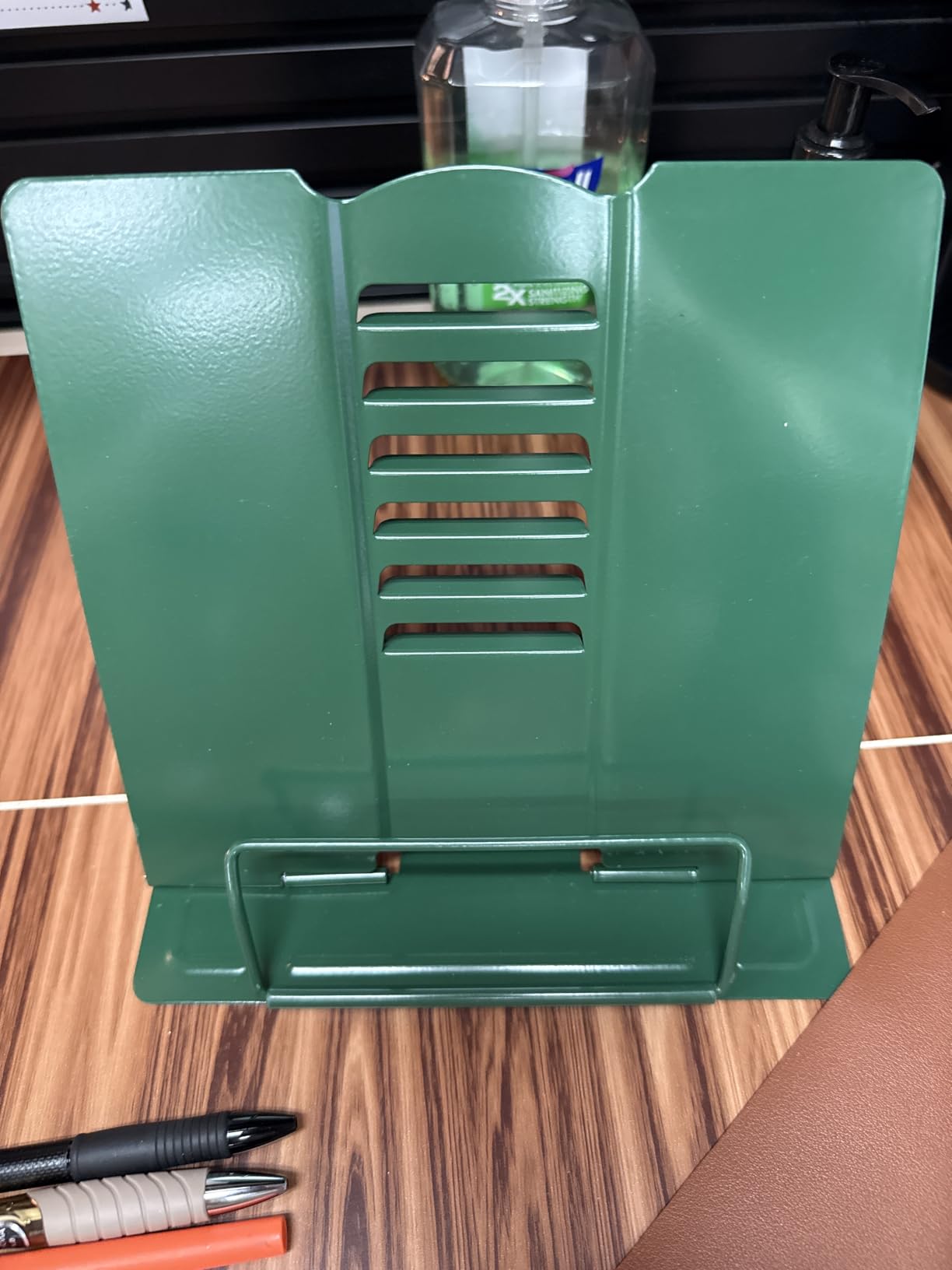 MSDADA Desk Book Stand Metal Reading Rest Book Holder Adjustable customer photo 2