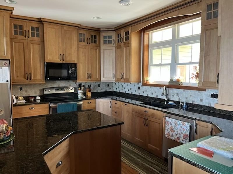 Yipscazo 10 Sheet Peel and Stick Backsplash Mosaic Tiles Stainless Steel Metal Look Kitchen Backsplash Stick on Tiles for Stove, Bathroom, Laundry in Silver (11.8'' x 11.8'') customer photo 1