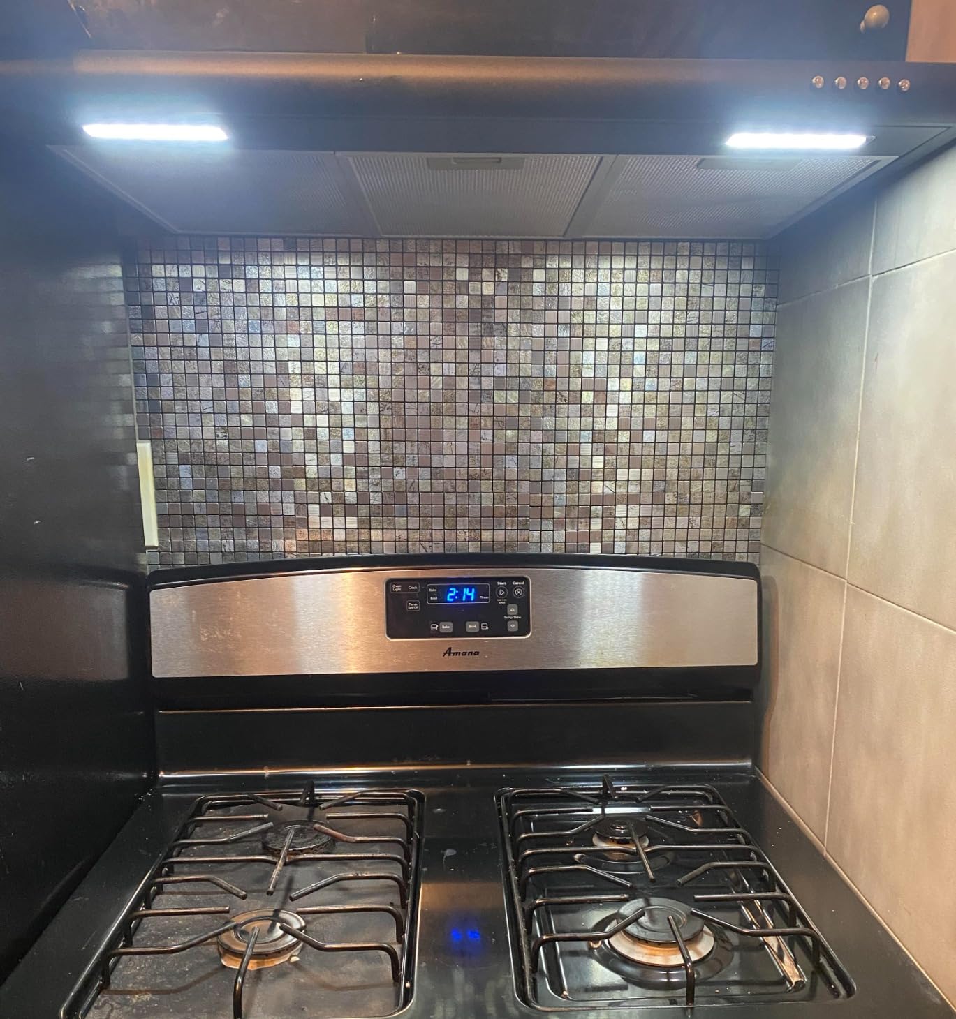 5 Sheets Self-Adhesive Aluminum Mosaic Peel and Stick Metal Tiles 3D Wall Sticker Panel Backsplash for Kitchen & Bathroom (12