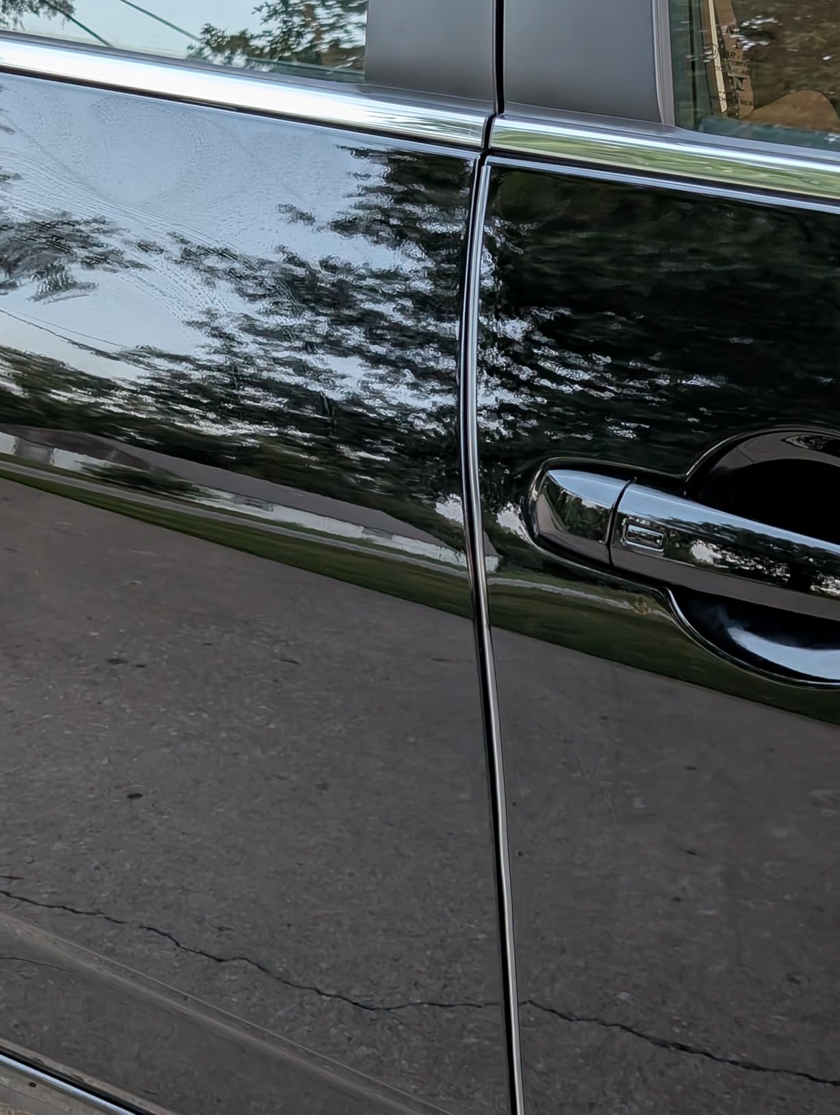Eytool Clear Door Edge Guards for Cars,Car Door Protector with U Adhesive Edge Protective Trim Ding Protector Fit for Most Car (Clear, 32.8FT) customer photo 1