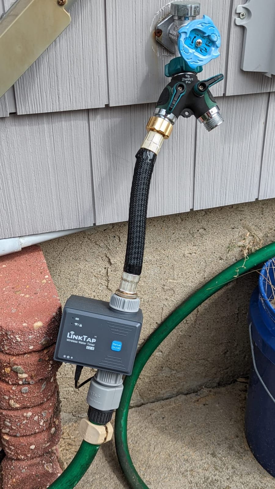 LinkTap G2S Smart Garden Hose Timer & Gateway, 2-Year Battery Life customer photo 2
