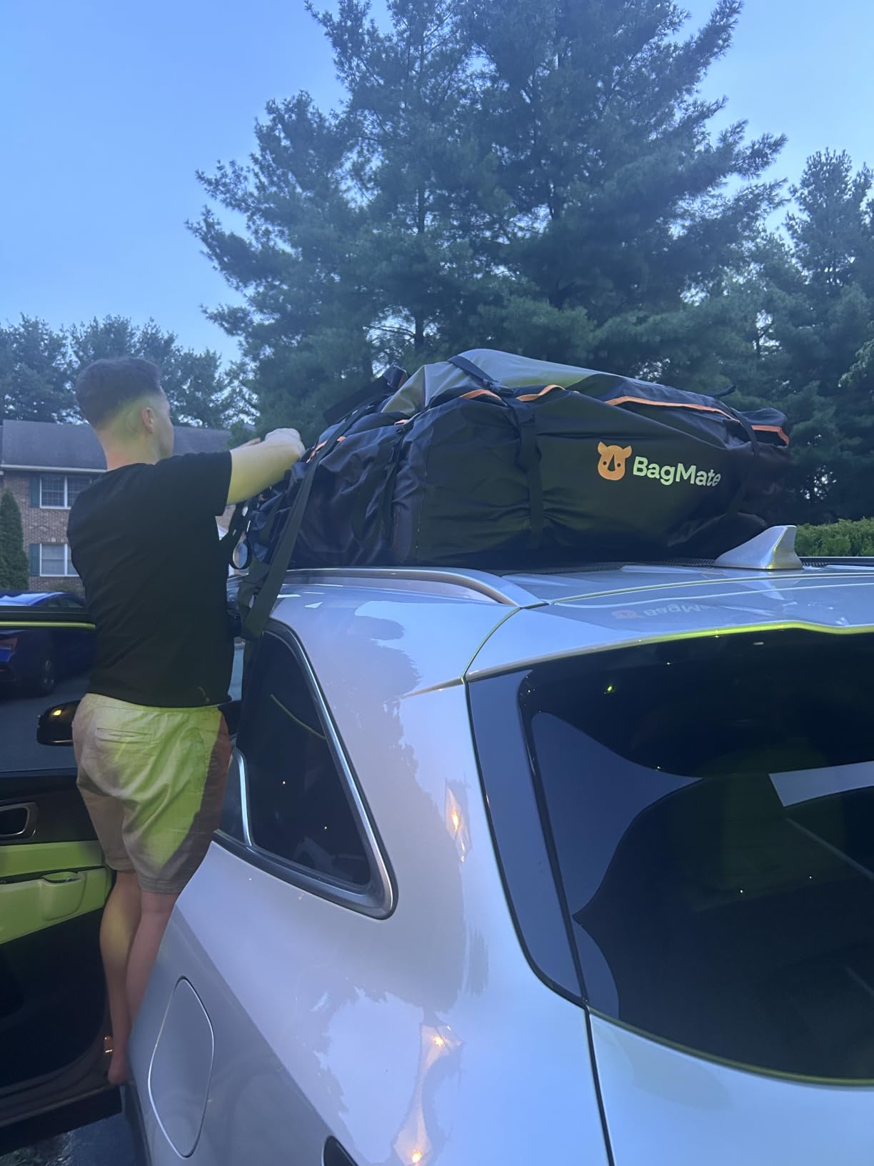 23 Cubic Feet Roof Bag – Safety Tested Heavy-Duty Waterproof Rooftop Cargo Carrier for All Cars & SUVs (with or Without Rack) – Includes Protective Mat & Storage Bag – Military-Grade 840D PVC customer photo 2
