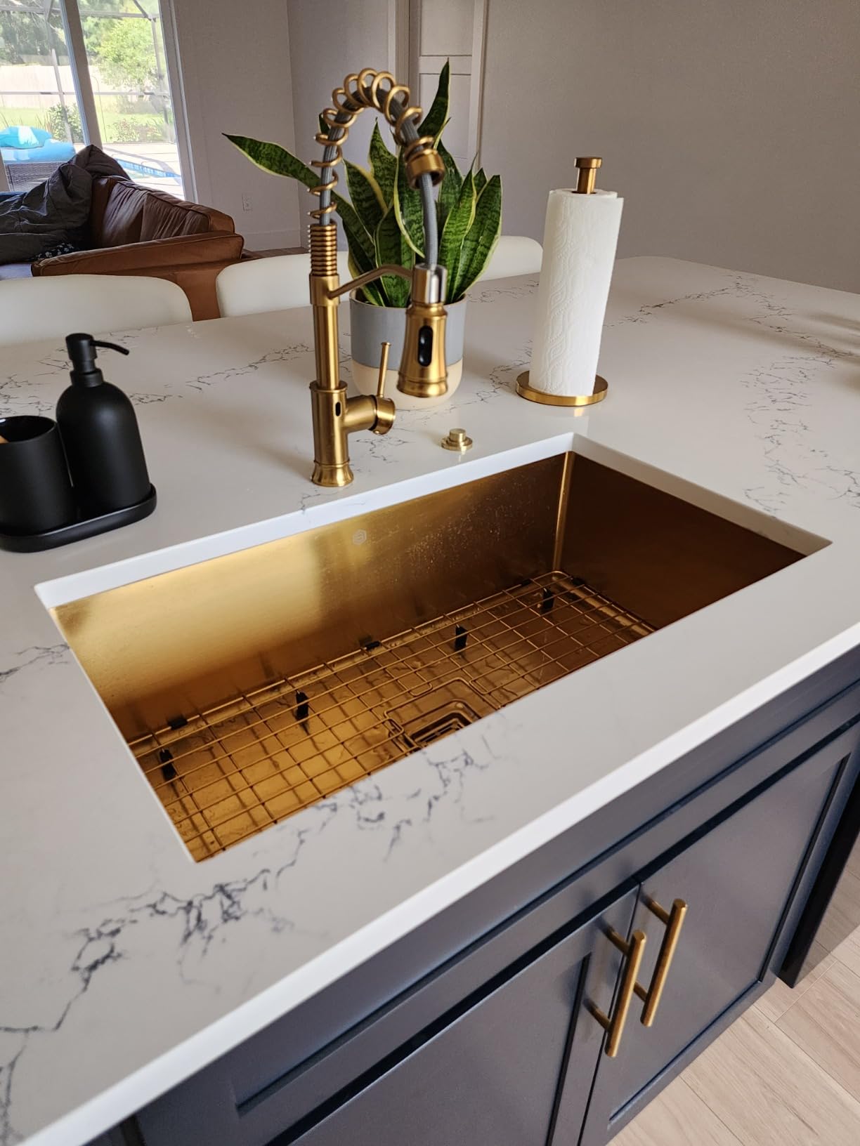 Strictly Sinks 32” Undermount Single Bowl Kitchen Sink – Brushed Copper customer photo 2