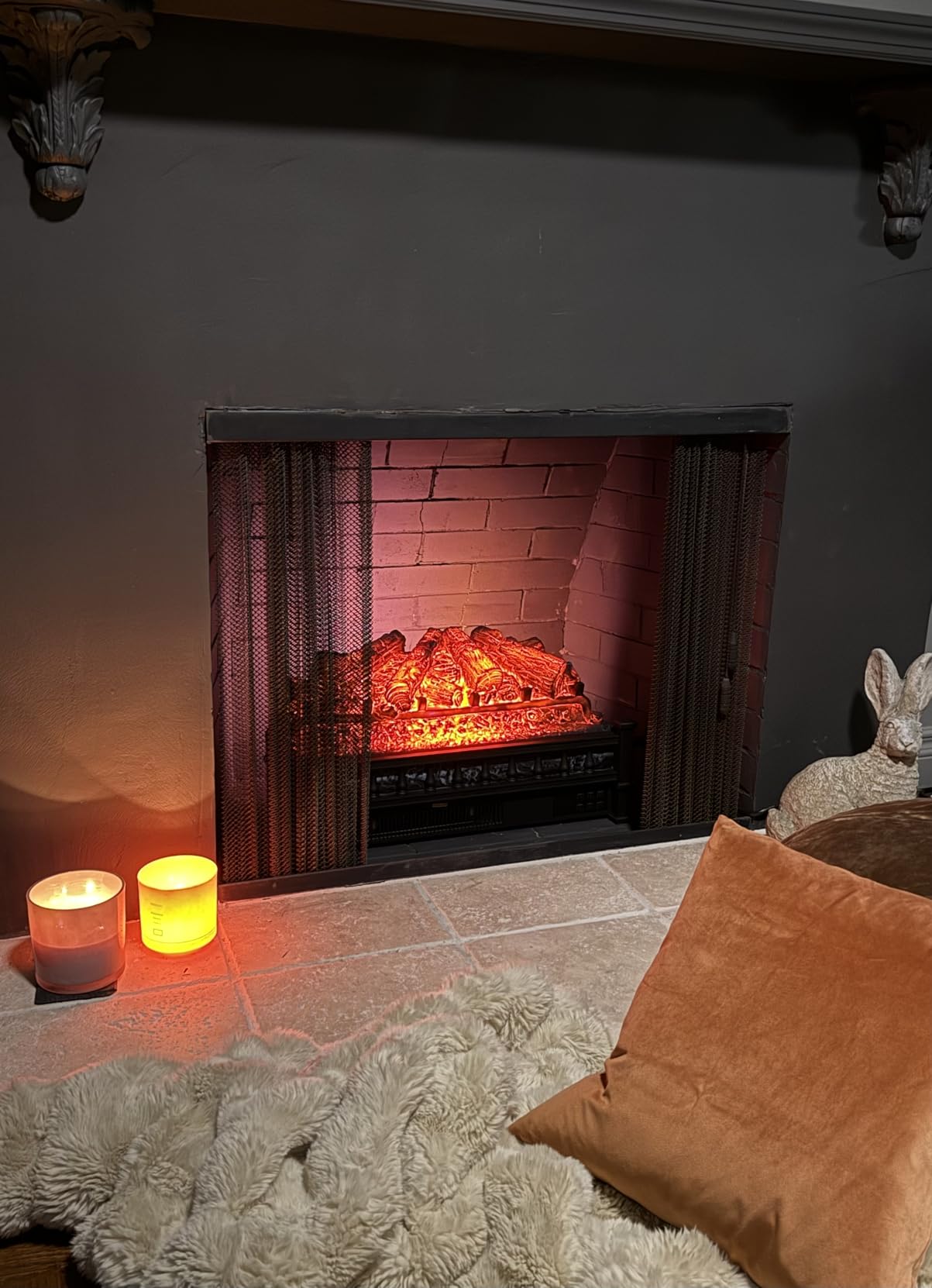 TURBRO Eternal Flame 26-Inch Infrared Quartz Electric Fireplace Log Heater - Realistic Pinewood Logs, Adjustable Flame Colors, Remote Control, Thermostat, Timer - EF26-PB, 1500W, Black, 707-98-152A customer photo 1