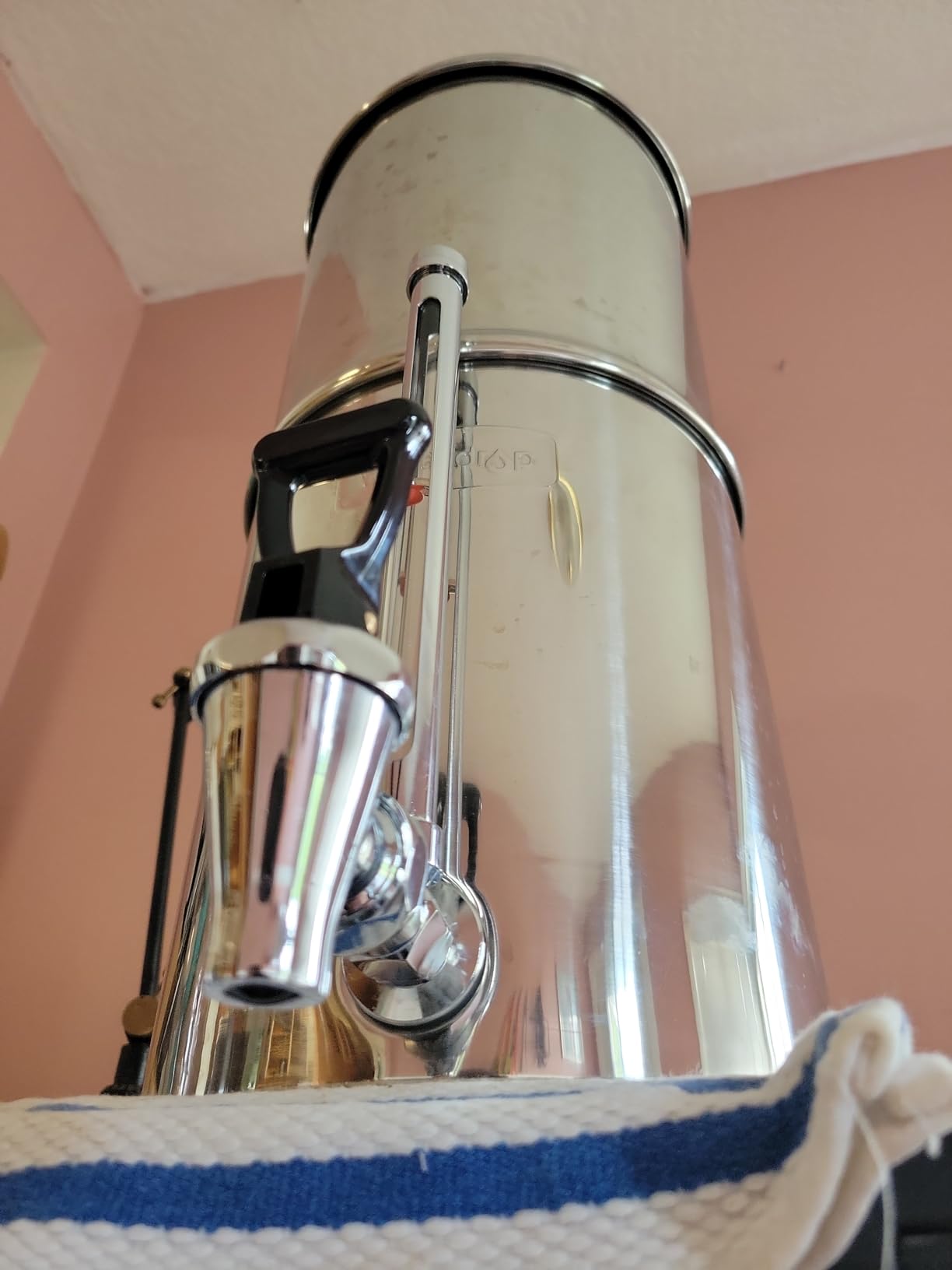 Waterdrop TK Gravity Water Filter System, NSF/ANSI 42&372 Standard customer photo 1