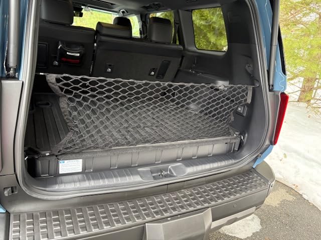 Amiss Cargo Net Stretchable, Car Exterior Accessories, Adjustable Elastic Trunk Storage Net with Hook for SUVs, Cars and Trucks (35.4x15.8 Inch) customer photo 2