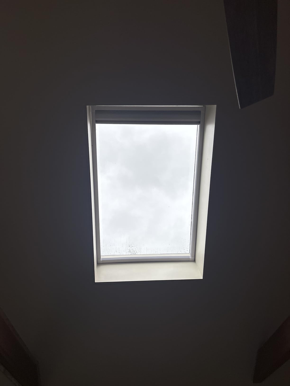 MaKefeile Skylight Shades Blinds SkylightS Cover Blackout Cellular Shades Cordless Skylight Shades for Ceiling Room Darkening Honeycomb Blinds Suitable Skylight an Room Windows,Custom Size White. customer photo 2