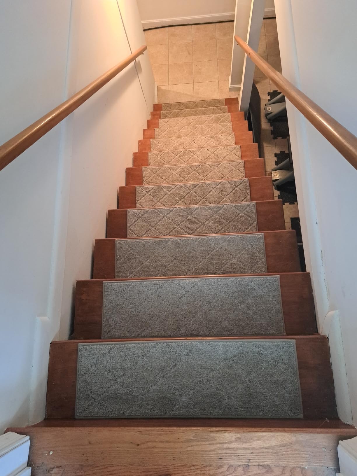 COSY HOMEER Edging Stair Treads Non-Slip Carpet Mat 28inX9in,15pc,Beige customer photo 2