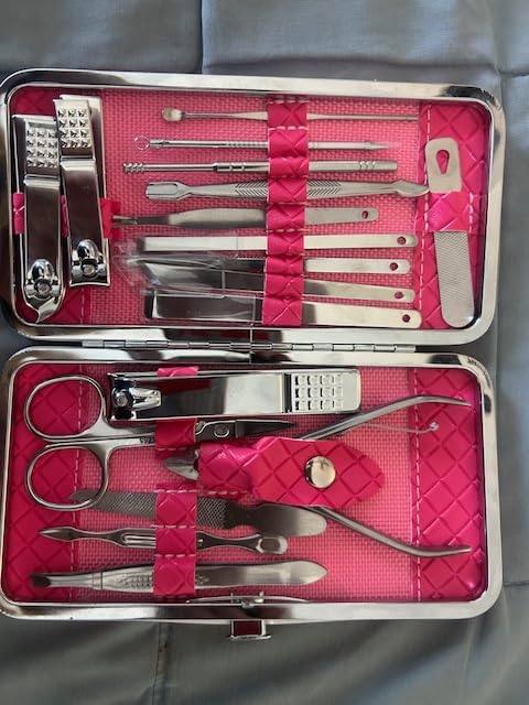 Teamkio 18pcs Manicure Set Pedicure Nail Clippers Set Travel Hygiene Kit Stainless Steel Professional Cutter Care Set Scissor Tweezers Knife Ear Pick Tools Grooming Kits with Leather Case customer photo 1