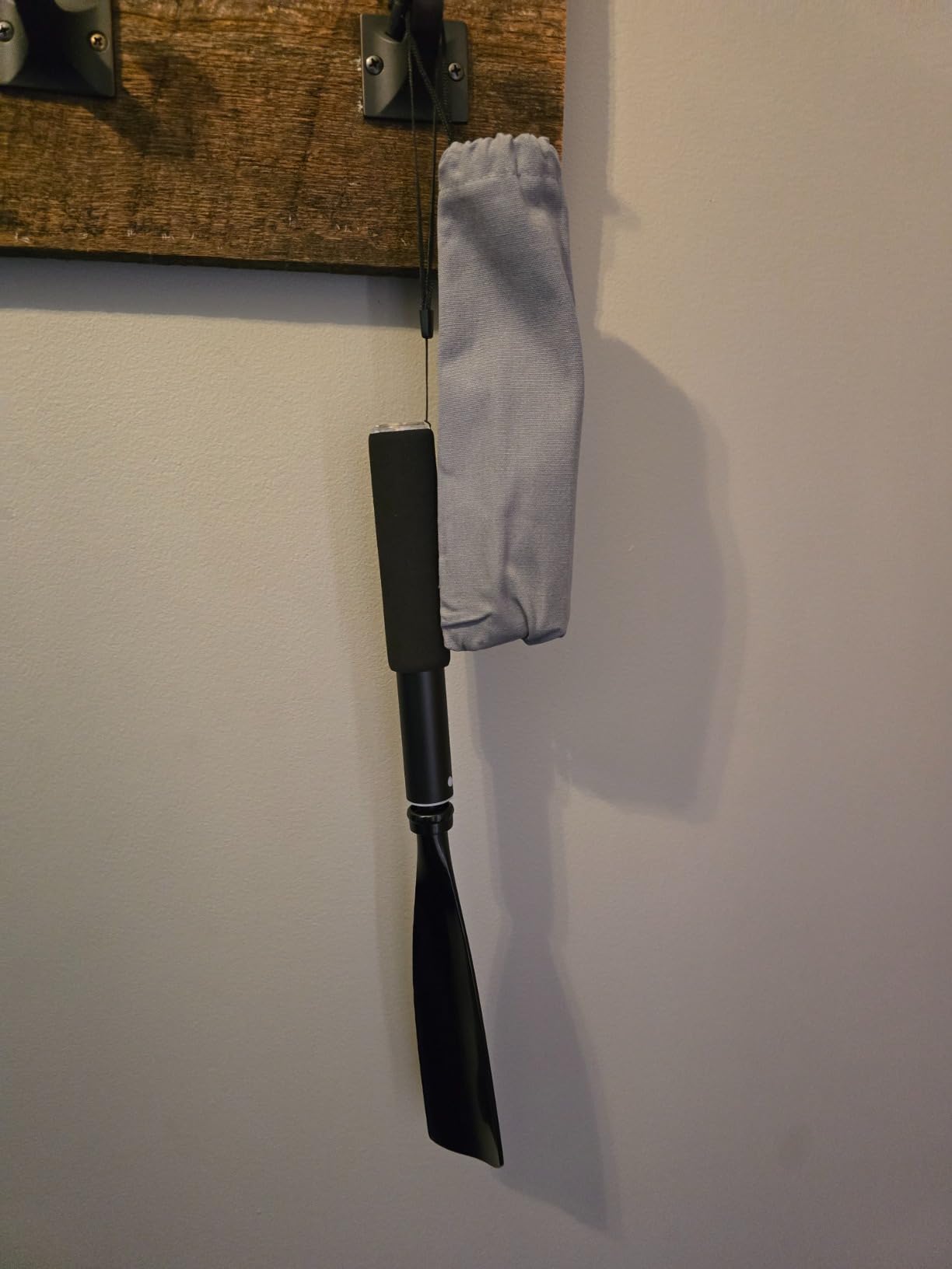 Mishell Shoe Horn Long Handle, Telescopic 16