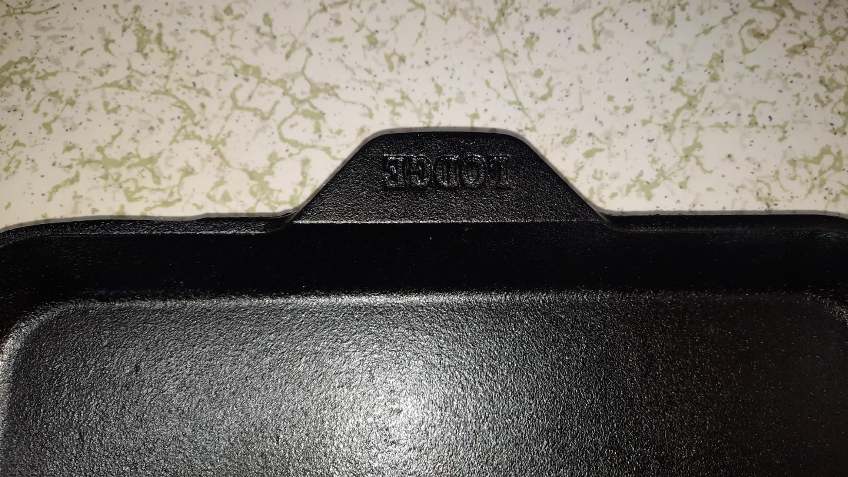 Lodge Pre-Seasoned Cast Iron Square Griddle, PFAS-Free, 11 Inches customer photo 2