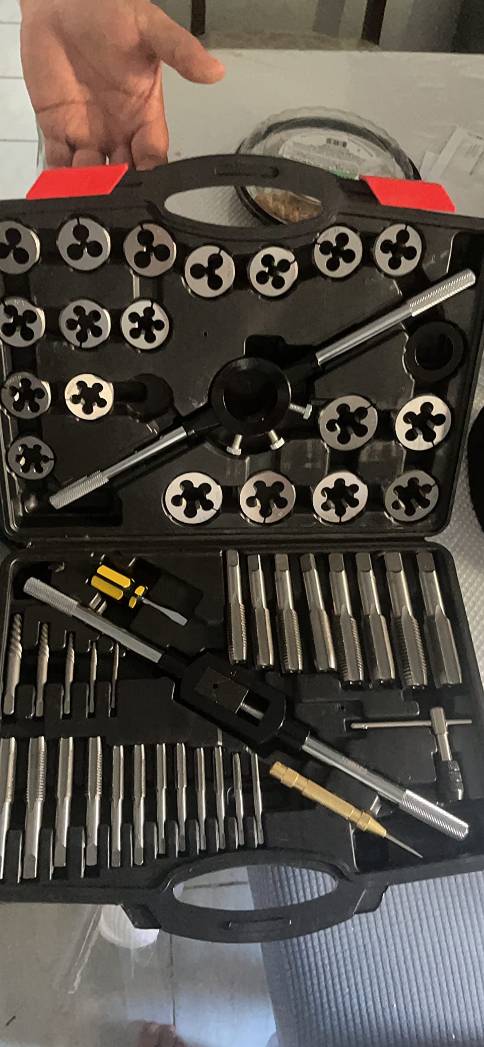 TOMMARS 51Pcs Jumbo Tap and Die Set, M6-M24 Metric Threading customer photo 1