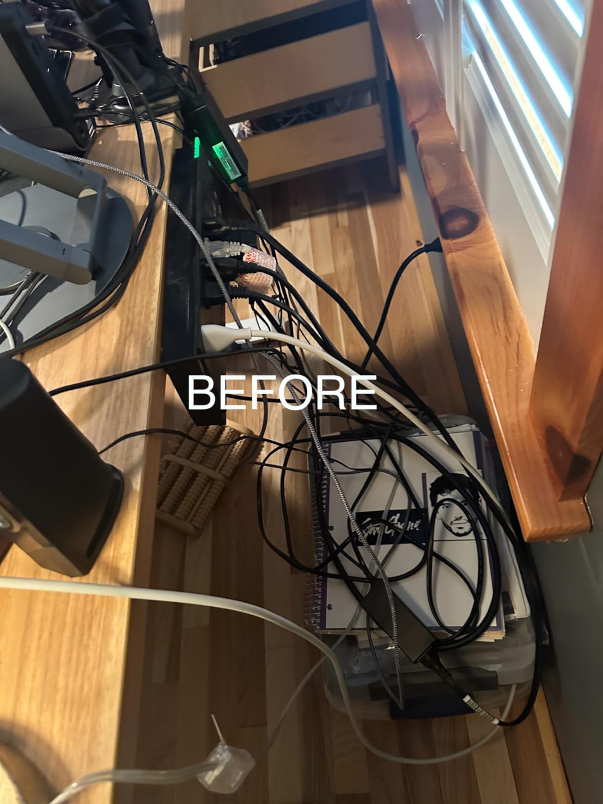 No Drilling Extendable Under Desk Cable Management, Metal Cable Management Tray Under Desk with Clamp, Retractable Power Strip Cord Holder for Wire Management 31Inch(1 Pack Black Extendable 31') customer photo 2